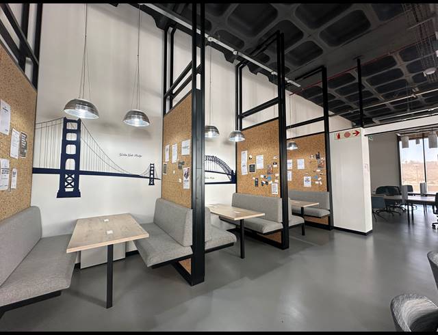 10M² CO-WORKING SPACE TO LET IN DORINGKLOOF
